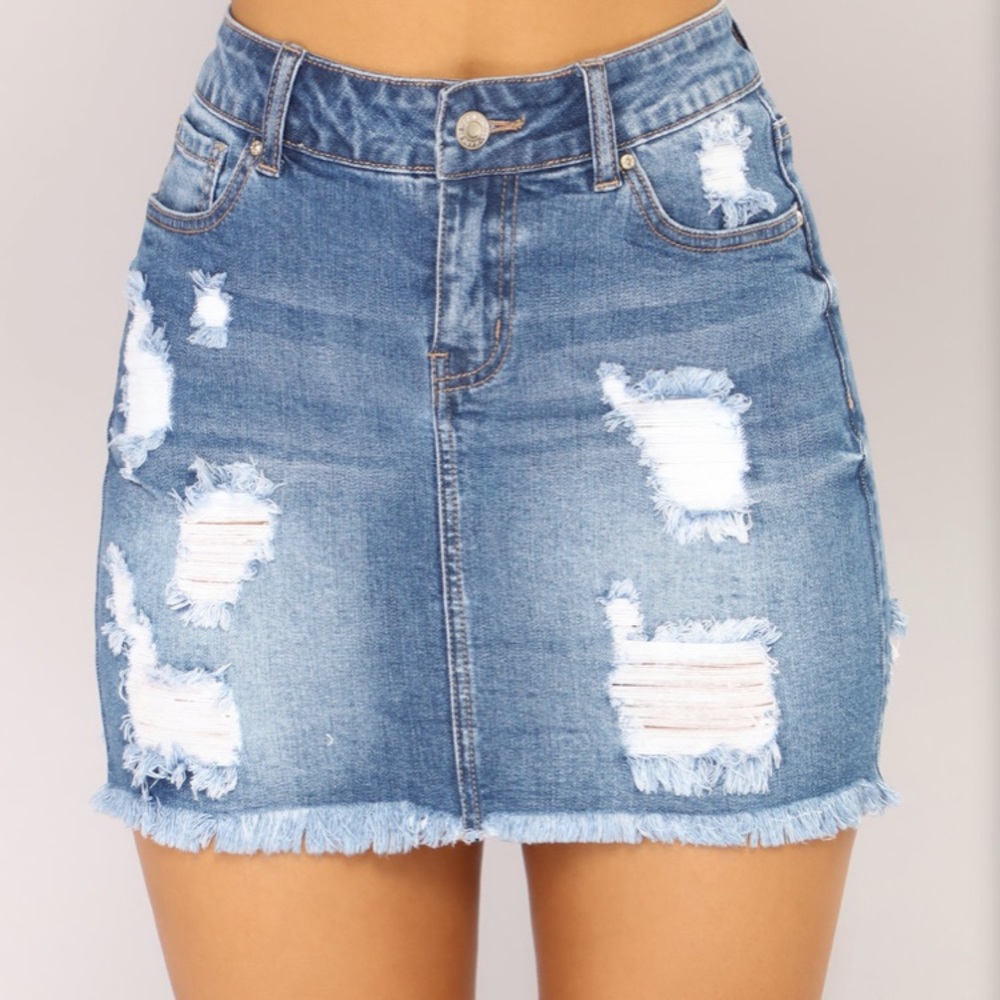 🆕 Fashion Nova Denim Skirt